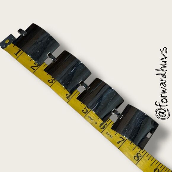 Vintage Taxco Sterling Silver Bracelet – 925 Marked – Hinged Panel Design - Picture 9 of 11